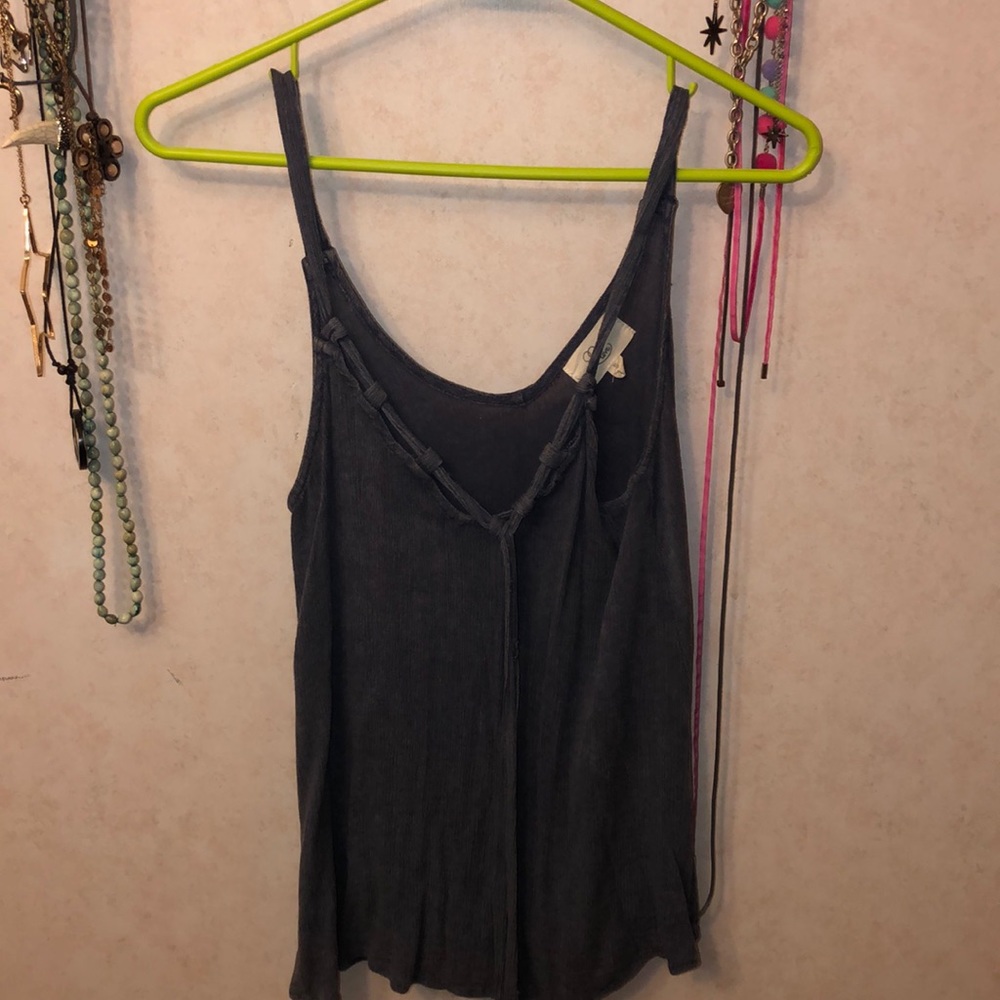 Blue/gray flowy tank